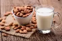 leche-de-almendras-800x534.webp