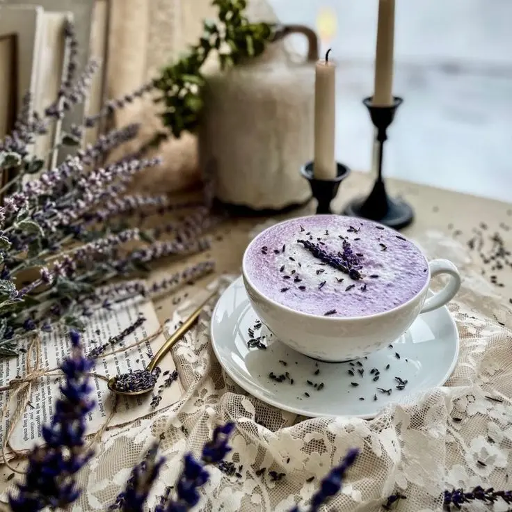 [LTTBDS_19] Bebida Preparada: Latte Lavanda Chico